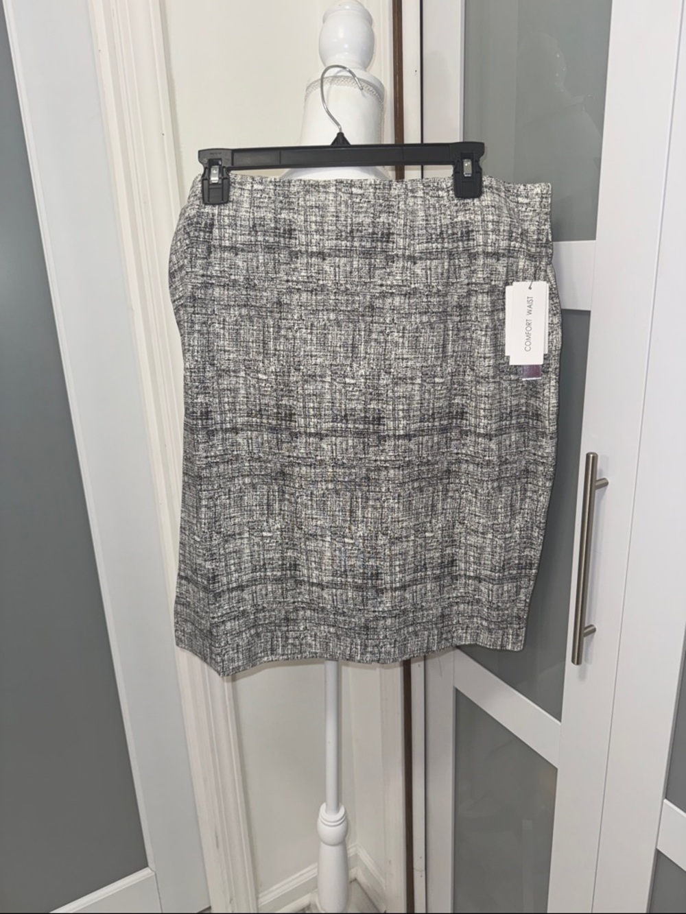 Classic Gray Pencil Skirt - Women